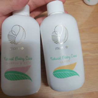 mom e 맘이 내추럴 베이비 케어 샴푸앤바스+로션 — 5점을 준 리뷰어가 2021년 1월 올린 사용 사진