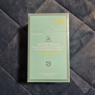 오투에니원 화이트 스완 갈락토미세스 비타민 C 워터 슬리핑 마스크 — 5점을 준 리뷰어가 2022년 12월 올린 사용 사진