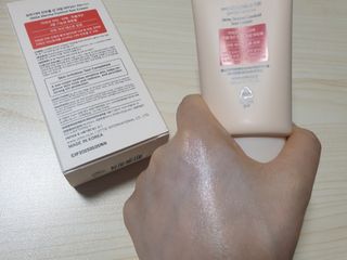 [오띠] SET_더마 컨트롤 선 크림( SPF50+ PA++++) & 100 마스크팩 x  4매 (수분/탄력/광채/장벽) — 5점을 준 리뷰어가 2022년 7월 올린 사용 사진