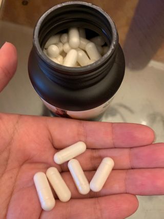 슬림플래닛 L카르니틴 2000mg 엑서사이즈 — 5점을 준 리뷰어가 2021년 10월 올린 사용 사진