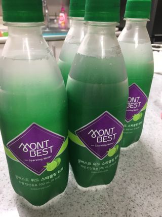 몽베스트 Montbest with Sparkling water Lime20병 — 5점을 준 리뷰어가 2022년 6월 올린 사용 사진