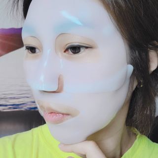 101스킨 영앤리치 하이드로겔 마스크팩 — 5점을 준 리뷰어가 2021년 3월 올린 사용 사진