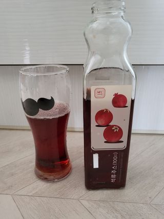 [바이윙클] 페르시아 유기농 석류 착즙주스 750ml 2병 + 선물박스 세트 — 5점을 준 리뷰어가 2022년 3월 올린 사용 사진