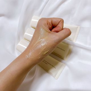 [후르디아] 끈적임 없는 착한성분 비건  핸드크림 3종 — 5점을 준 리뷰어가 2022년 10월 올린 사용 사진