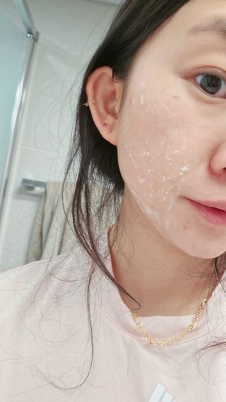 [후르디아] 아보카도 비건 약산성 효소필링젤 — 5점을 준 리뷰어가 2024년 2월 올린 사용 사진