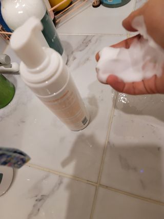 MF프리 [닥터문] 유산균 락토케어 질경초 여성청결제 200ml (폼타입) — 5점을 준 리뷰어가 2022년 6월 올린 사용 사진