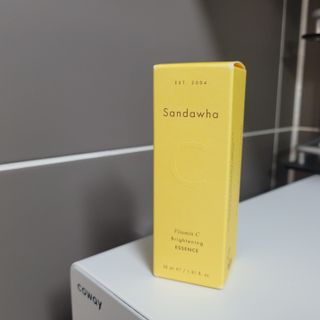스킨큐어 산다화 비타민c 화이트닝 에센스 30ml — 5점을 준 리뷰어가 2023년 11월 올린 사용 사진