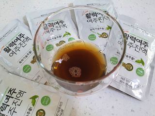 참유원 특허제조 활력 여주진액 여주즙 50포 — 5점을 준 리뷰어가 2022년 3월 올린 사용 사진