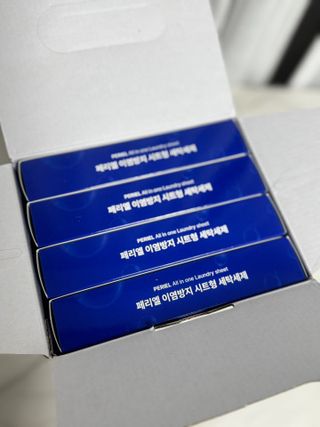 [쿠팡 구매평]페리엘 이염방지 시트세제 선물세트 1set 30매입x4개 — 5점을 준 리뷰어가 2025년 3월 올린 사용 사진