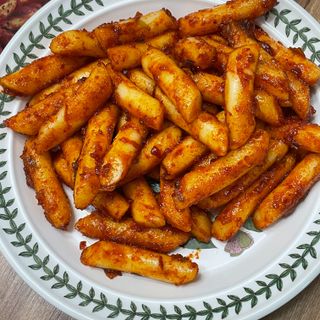 [푸딩팩토리] 떡볶이 베스트 2종_옛날 국물떡볶이 570g / 할매 기름 떡볶이  570g — 5점을 준 리뷰어가 2022년 5월 올린 사용 사진