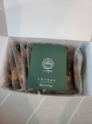 [그래한끼] 무설탕/저당 시리얼타입 수제그래놀라 (40gX10개) — 5점을 준 리뷰어가 2022년 6월 올린 사용 사진