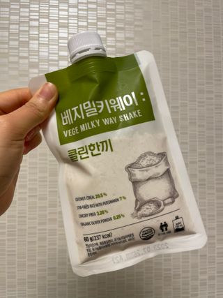 클린24시간  클린한끼 쉐이크 1세트 (5개) — 5점을 준 리뷰어가 2022년 8월 올린 사용 사진