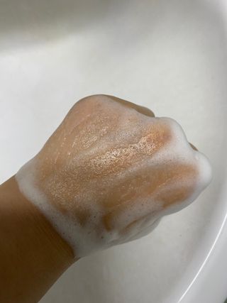 헤어플러스 콴디 아침세안제 폼클렌징 퓨어 어니스티 모닝클렌저 — 5점을 준 리뷰어가 2021년 3월 올린 사용 사진
