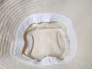 [스테이피플] STAYPEOPLE BUCKET HAT (IVORY) — 5점을 준 리뷰어가 2022년 9월 올린 사용 사진