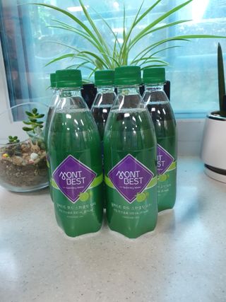 몽베스트 Montbest with Sparkling water Lime20병 — 5점을 준 리뷰어가 2022년 6월 올린 사용 사진