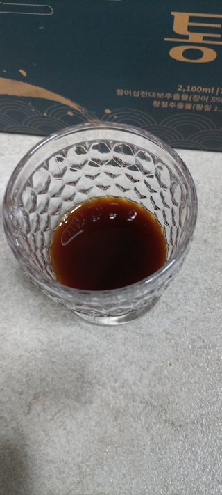 [비린내 완벽제거] 본황칠 통장어 국내산 장어즙 아르기닌 2800mg 장어즙효능 기력보강 — 5점을 준 리뷰어가 2022년 8월 올린 사용 사진