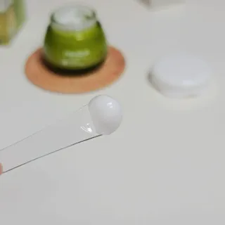 [후르디아] 민감피부 수분크림 비건 아보카도 크림 — 5점을 준 리뷰어가 2022년 1월 올린 사용 사진