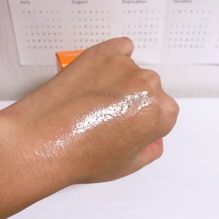 체르엠 스템앤셀 비타민 브라이트닝 에센스 30ml 1개 — 4점을 준 리뷰어가 2021년 11월 올린 사용 사진