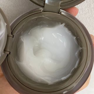 세렌디뷰티 라블룸 바이탈 리페어 크림 — 3점을 준 리뷰어가 2021년 3월 올린 사용 사진