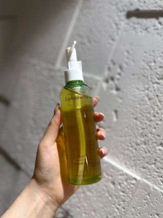 스킨큐어 산다화 순한 클렌징 동백 오일 200ml — 5점을 준 리뷰어가 2023년 5월 올린 사용 사진
