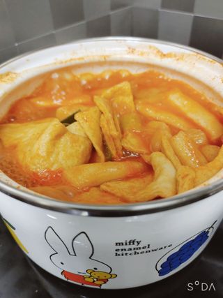 응큼떡볶이 — 5점을 준 리뷰어가 2021년 3월 올린 사용 사진