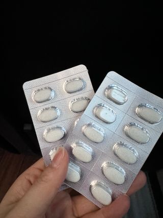 [경남제약헬스케어]케어플러스 관절엔 MSM 1000mg 60정/1개월분/관절/뼈/연골 영양/비타민D+아연/1일2정 — 5점을 준 리뷰어가 2024년 1월 올린 사용 사진