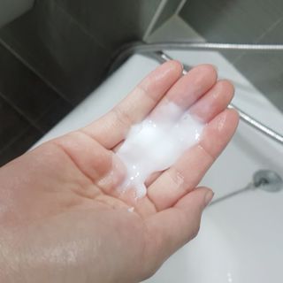 어코어 데미지케어 컨디셔너 — 5점을 준 리뷰어가 2021년 1월 올린 사용 사진