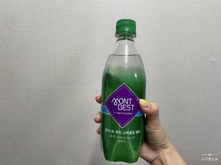 몽베스트 Montbest with Sparkling water Plain 20병 — 5점을 준 리뷰어가 2022년 8월 올린 사용 사진