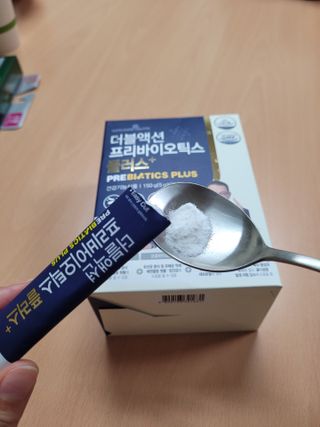 메이준뉴트리 더블액션 프리바이오틱스 플러스+ — 5점을 준 리뷰어가 2021년 6월 올린 사용 사진