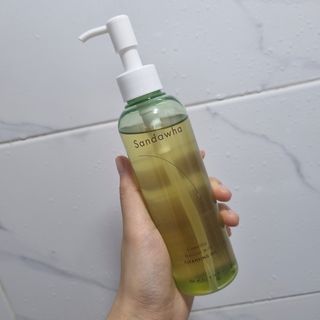 스킨큐어 산다화 순한 클렌징 동백 오일 200ml — 5점을 준 리뷰어가 2023년 4월 올린 사용 사진