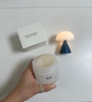비엔디 2NOW[한글]BnD 바디 주름개선 엉덩이크림 — 4점을 준 리뷰어가 2025년 3월 올린 사용 사진