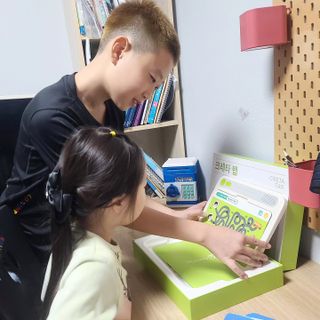 크레타탭 차세대 사고력 유아수학 학습기 페이퍼 태블릿 — 5점을 준 리뷰어가 2023년 11월 올린 사용 사진