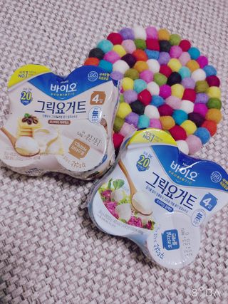 매일바이오 그릭요거트 오리지널 플레인 4개, 로스터리 커피믹스 4개 — 5점을 준 리뷰어가 2021년 12월 올린 사용 사진