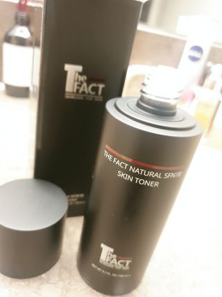 The Fact 더팩트 내추럴 에스에프엔 에이틴 스킨 토너 150ml — 5점을 준 리뷰어가 2022년 7월 올린 사용 사진