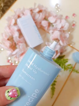 아이레시피 마일드 히알루로닉 모이스트 업 선스크린 SPF50+ PA++++ — 5점을 준 리뷰어가 2023년 6월 올린 사용 사진