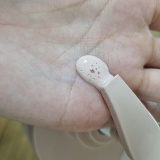 벨먼 내추럴 스파 머드레티놀 바디워시(그린로즈, 미드나잇 피오니) — 5점을 준 리뷰어가 2022년 6월 올린 사용 사진