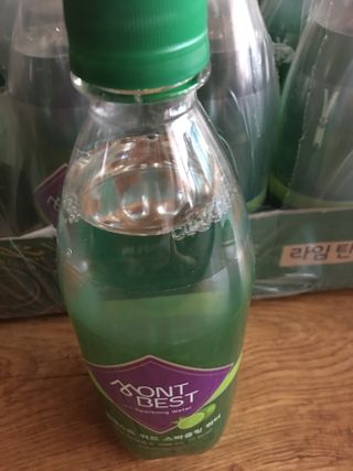 몽베스트 Montbest with Sparkling water Lime20병 — 5점을 준 리뷰어가 2022년 7월 올린 사용 사진