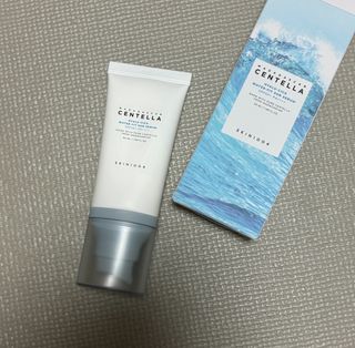 [스킨1004] 마다가스카르 센텔라 히알루-시카 워터핏 선세럼 50ml — 5점을 준 리뷰어가 2024년 6월 올린 사용 사진