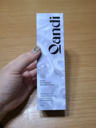 헤어플러스 콴디 아침세안제 폼클렌징 퓨어 어니스티 모닝클렌저 — 5점을 준 리뷰어가 2021년 3월 올린 사용 사진