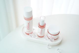 아이앤립 / EYENLIP 아이앤립 연어오일 리바이탈라이징 토너+앰플+크림 3종 세트 — 4점을 준 리뷰어가 2021년 7월 올린 사용 사진