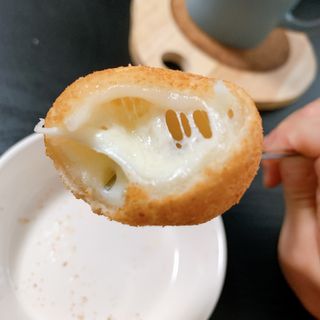 가치식탁 리얼쫀득치즈볼 — 5점을 준 리뷰어가 2021년 2월 올린 사용 사진