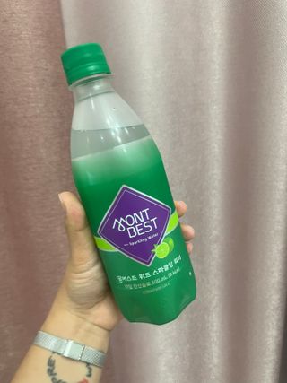 몽베스트 Montbest with Sparkling water Lime20병 — 3.5점을 준 리뷰어가 2021년 10월 올린 사용 사진
