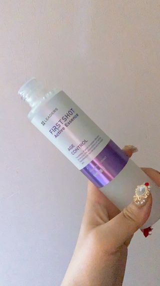 리더스코스메틱 리더스 퍼스트 샷 액티브 에센스 에이지 컨트롤 — 5점을 준 리뷰어가 2021년 10월 올린 사용 사진