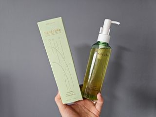 스킨큐어 산다화 순한 클렌징 동백 오일 200ml — 5점을 준 리뷰어가 2023년 4월 올린 사용 사진