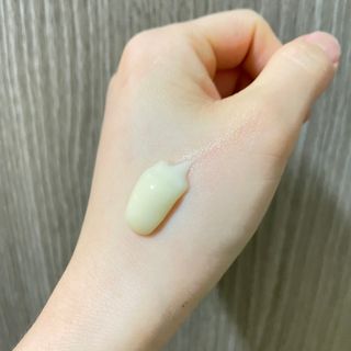 [NEW 탄력유턴 아이크림] AHC 유스 래스팅 리얼 아이크림 포 페이스 — 5점을 준 리뷰어가 2021년 3월 올린 사용 사진