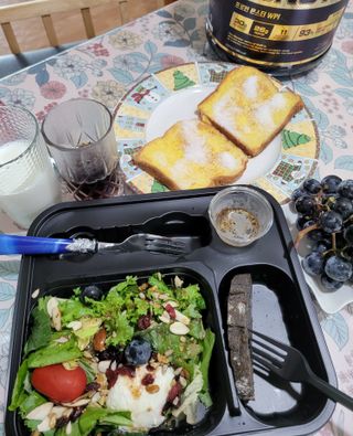 참살이도시락 작심삼일 샐러드도시락 3개 맛보기 새벽배송 또는 택배배송 — 5점을 준 리뷰어가 2021년 9월 올린 사용 사진
