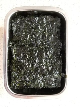 [해림맛김] 들기름에 구운 바삭바삭 김 4종 세트 + 1종 랜덤발송 총5개입 — 5점을 준 리뷰어가 2021년 2월 올린 사용 사진