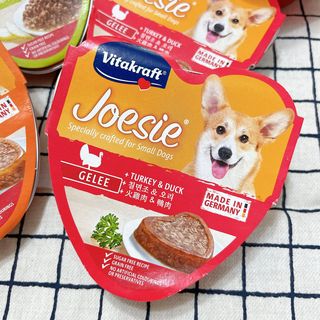 비타크래프트 조에시 하트캔 85g 강아지 습식캔 10캔 — 5점을 준 리뷰어가 2021년 9월 올린 사용 사진