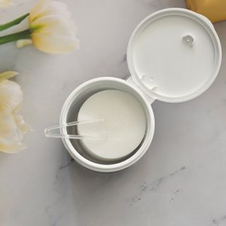 산다화 비타민씨 화이트닝 토너 패드 — 5점을 준 리뷰어가 2023년 5월 올린 사용 사진