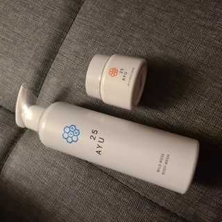 AYU25[아유트웬티파이브]피부 진정, 보습 와일즈 로즈 바디워시 — 5점을 준 리뷰어가 2021년 3월 올린 사용 사진